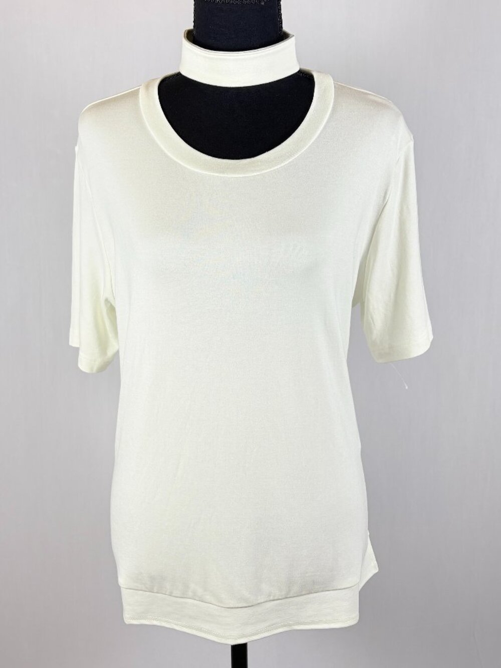 Lime & Vine | Off White Snap Collar Top |  M | Heavyweight Scuba Knit | NWOT